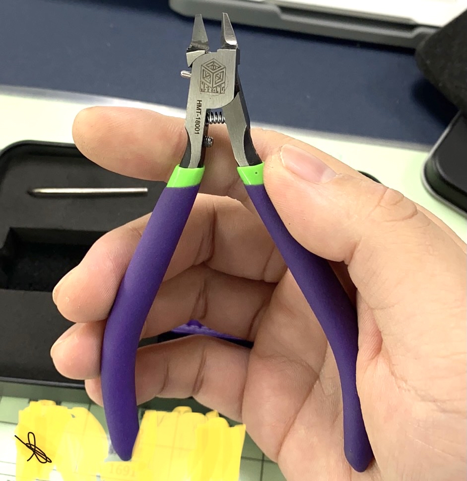 拼装箱牌4代剪钳到手了真香