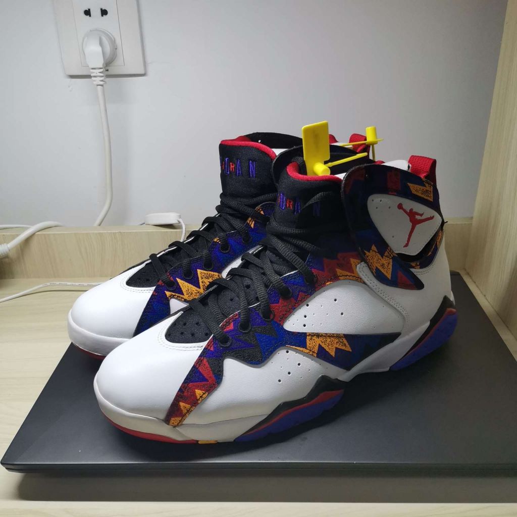 球鞋出全新42码aj7毛衣盒子方正无试穿无氧化瑕疵支持鉴定报nga减100