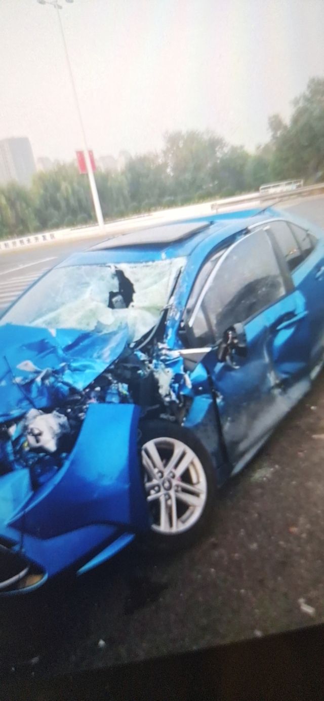 雷凌的一些事故车