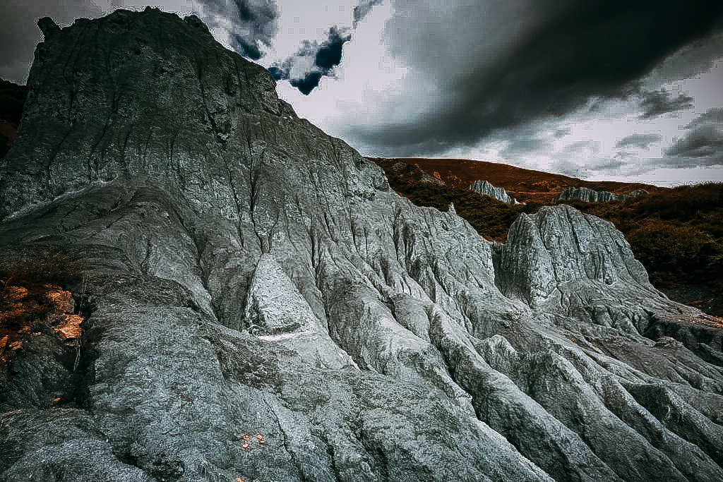 灰色怎么调成更深邃的高级灰?