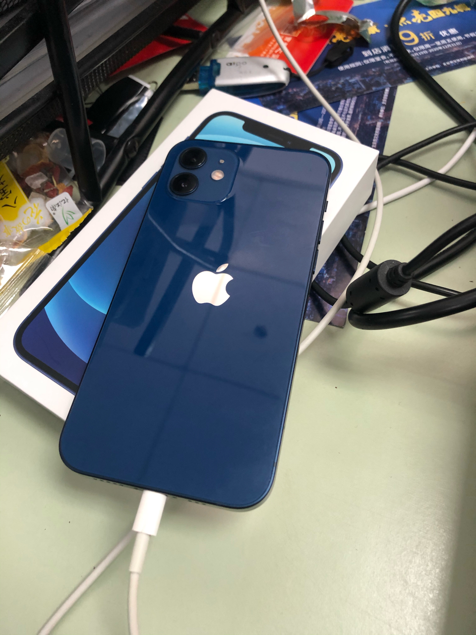 [开箱分享 iphone12 蓝色没有网上传的那么丑