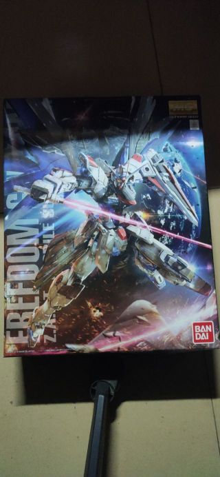 mg 万代 自由2.0高达拼装模型(已出)