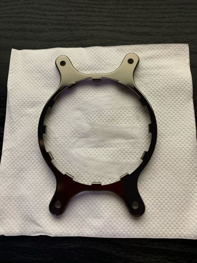 急死了,请问论坛各位大佬adm am4扣具问题