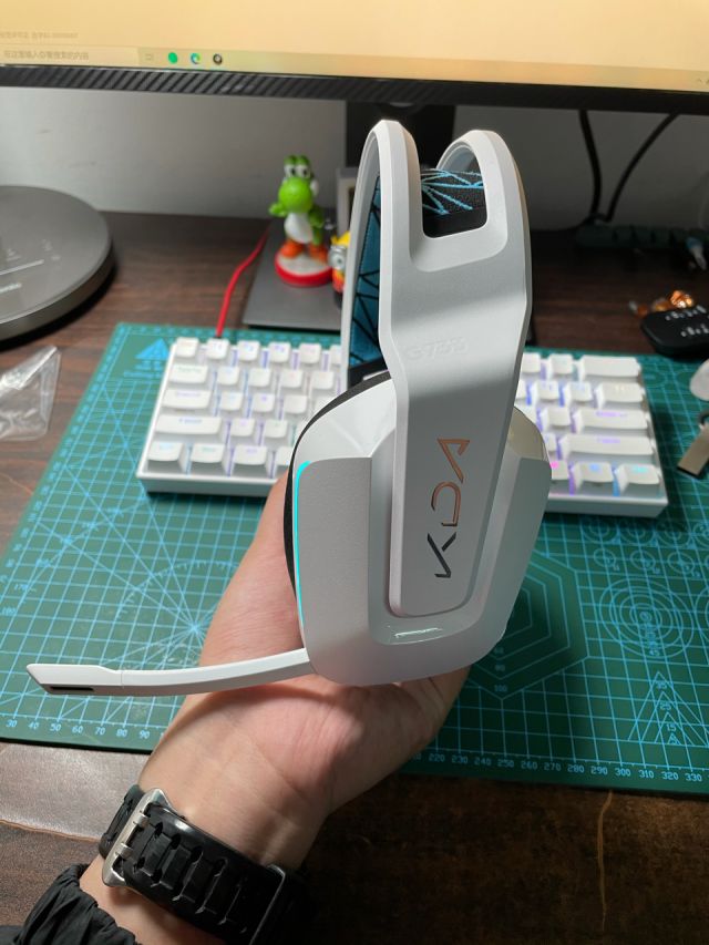 罗技g733无线耳机