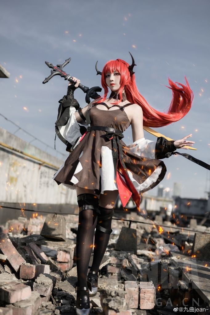 话说能发cos吗在微博看到的cos42我觉得cos的挺不错的图大流量请小心