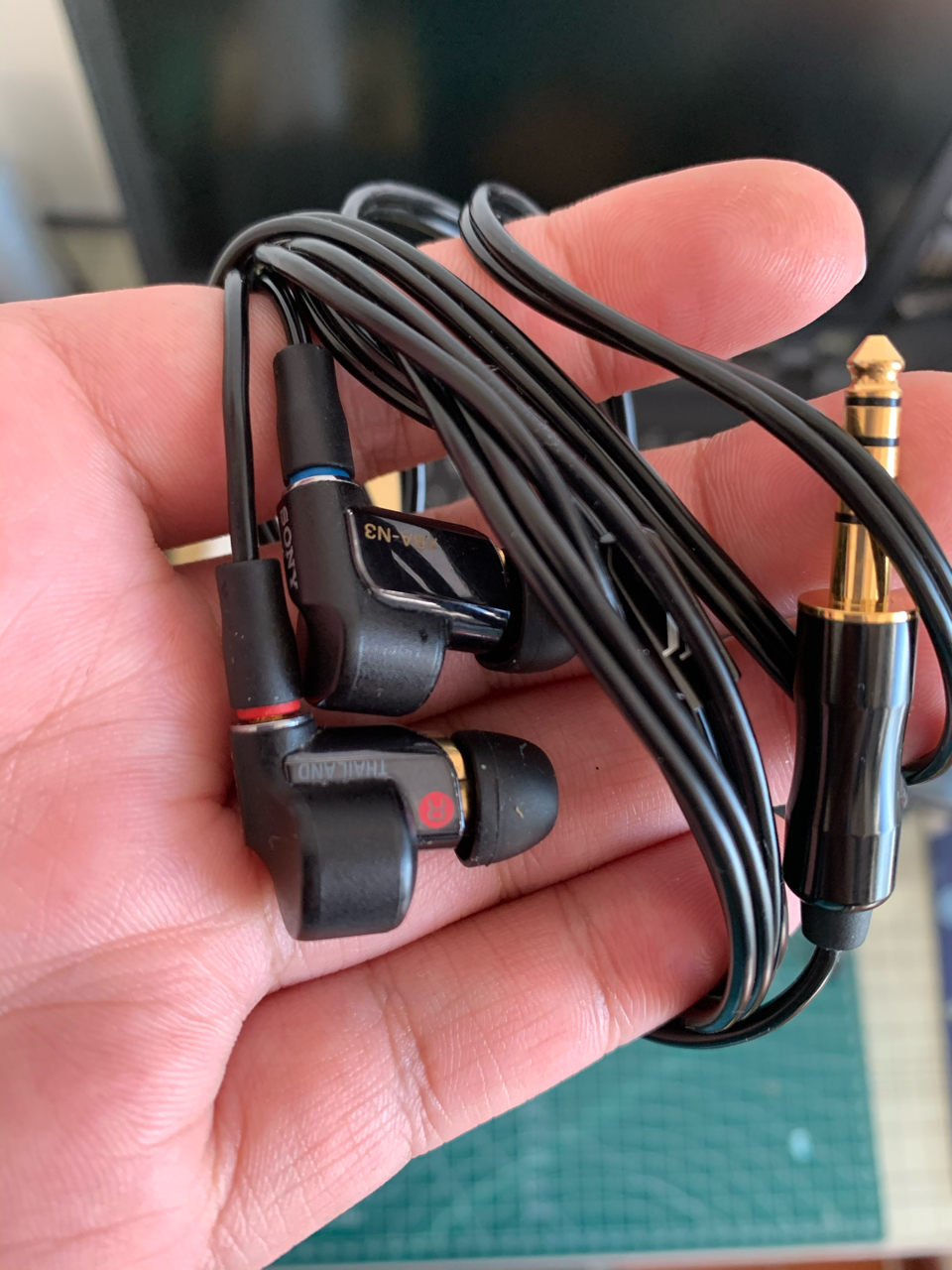 [耳机音响]索尼n3ap加甲苯w13b升级线