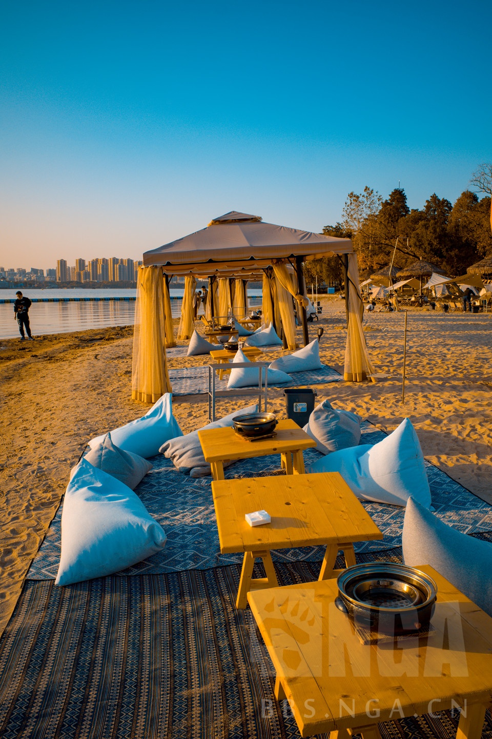 武汉 东湖沙滩浴场