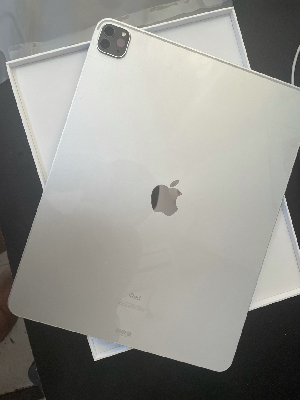 ipadpro2020四代129寸128g几乎全新5800