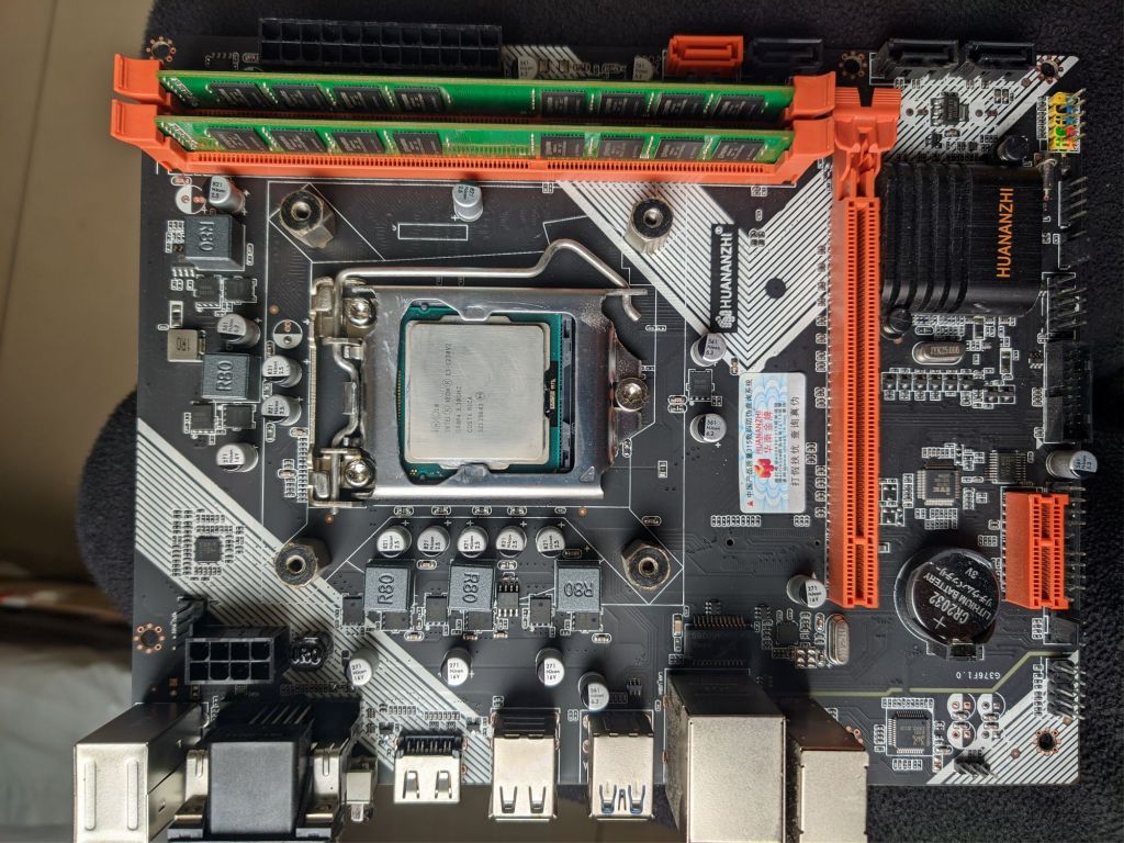 出e3-1230v2华南b75m金士顿8g1600两根酷冷t400i套装