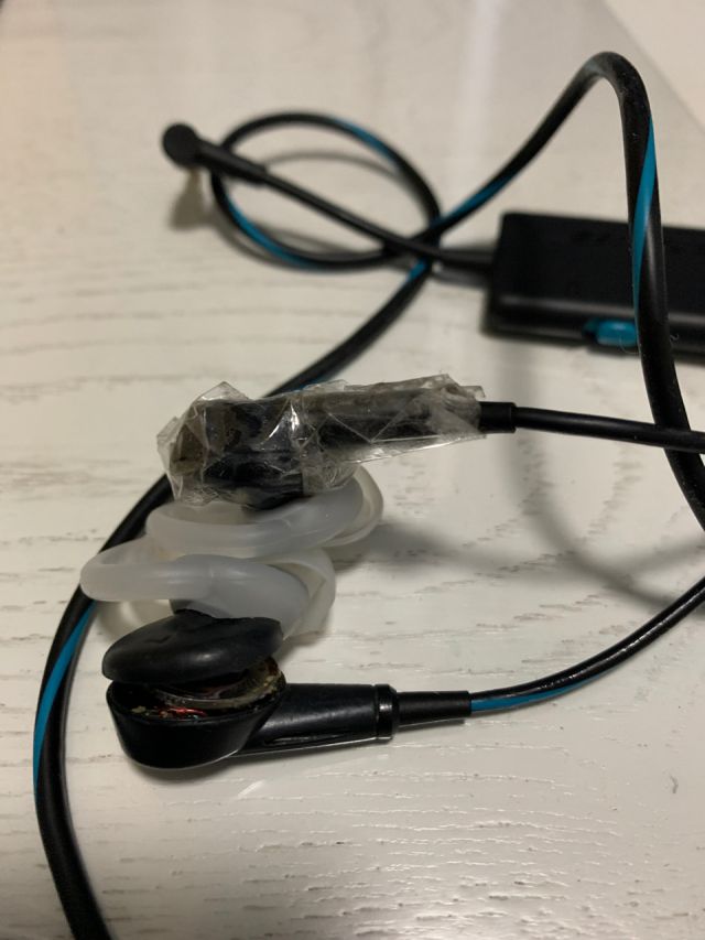 这耳机质量是真的烂