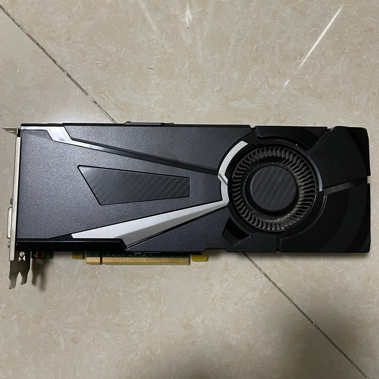 出戴尔外星人拆机1080显卡