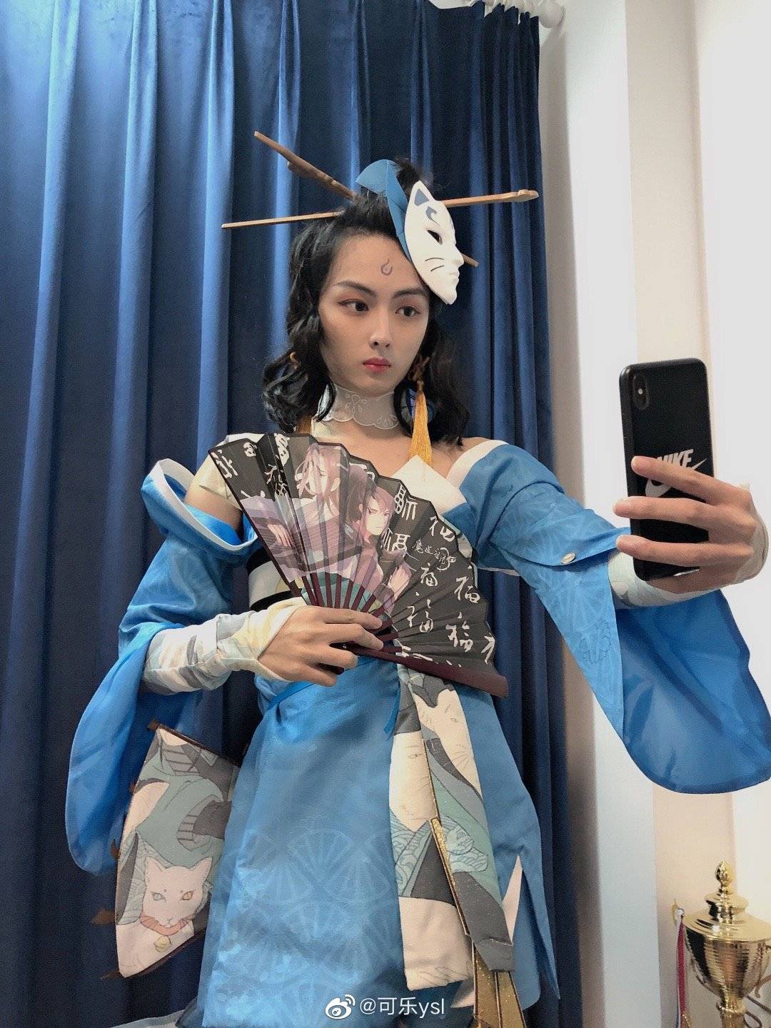 赖神cos不知火舞