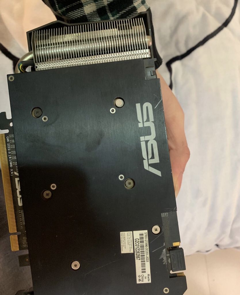 暂出出华硕猛禽9602g