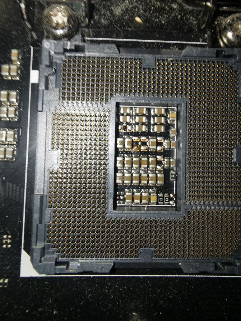 请问这是cpu烧了嘛可是怎么烧的呢