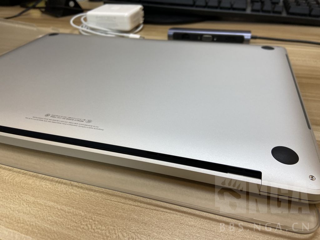 [手机平板] [电脑硬件] 出自用2018款15寸 macbook pro(自刀)