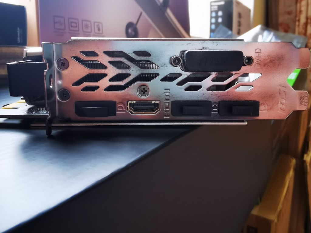 南京本地出微星1070ti钛金