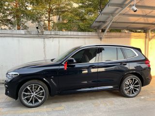 2021款宝马x3 30i矿石白极简提车,防一血