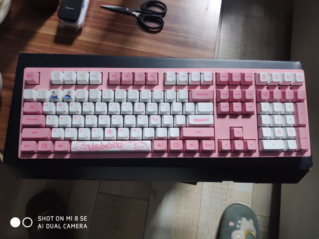 出akko b站定制机械键盘(108键,粉色,樱桃茶轴)