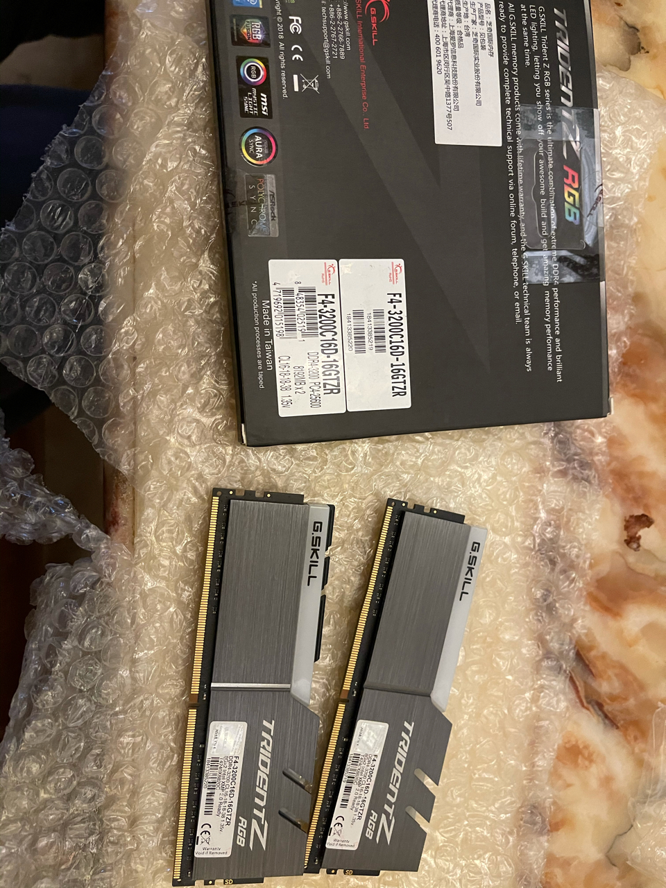 470出俩芝奇8g 3200