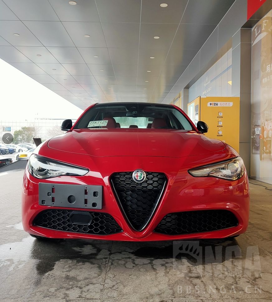 新鲜的giulia提车最后的20款