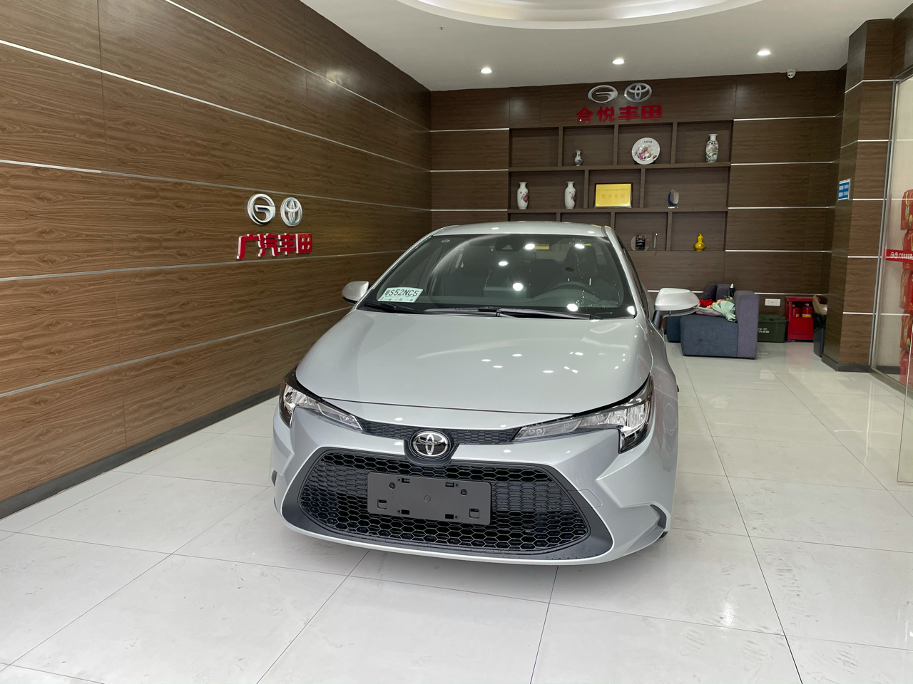 从一个坑到另一个坑三缸雷凌提车作业