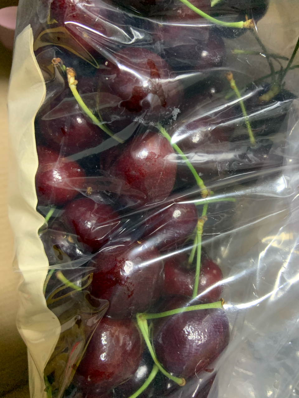 其他好兄弟们今天买了一箱4j车厘子5斤128