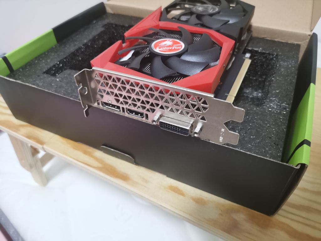 [显卡]七彩虹1660s战斧