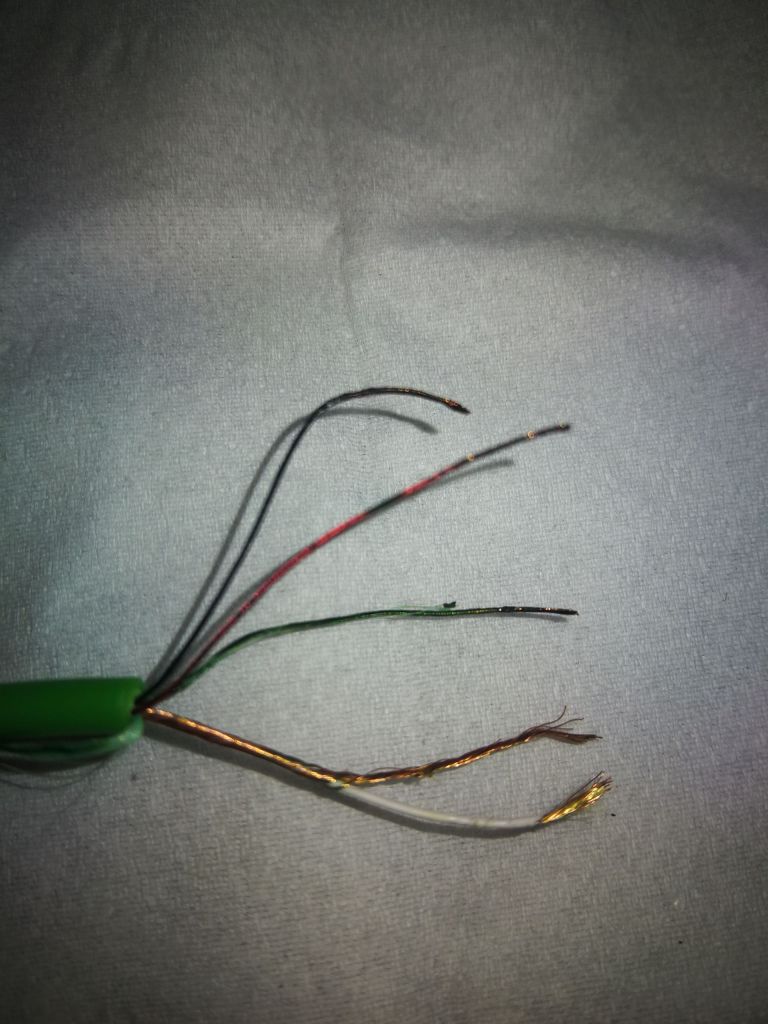 雷蛇耳机接线求助