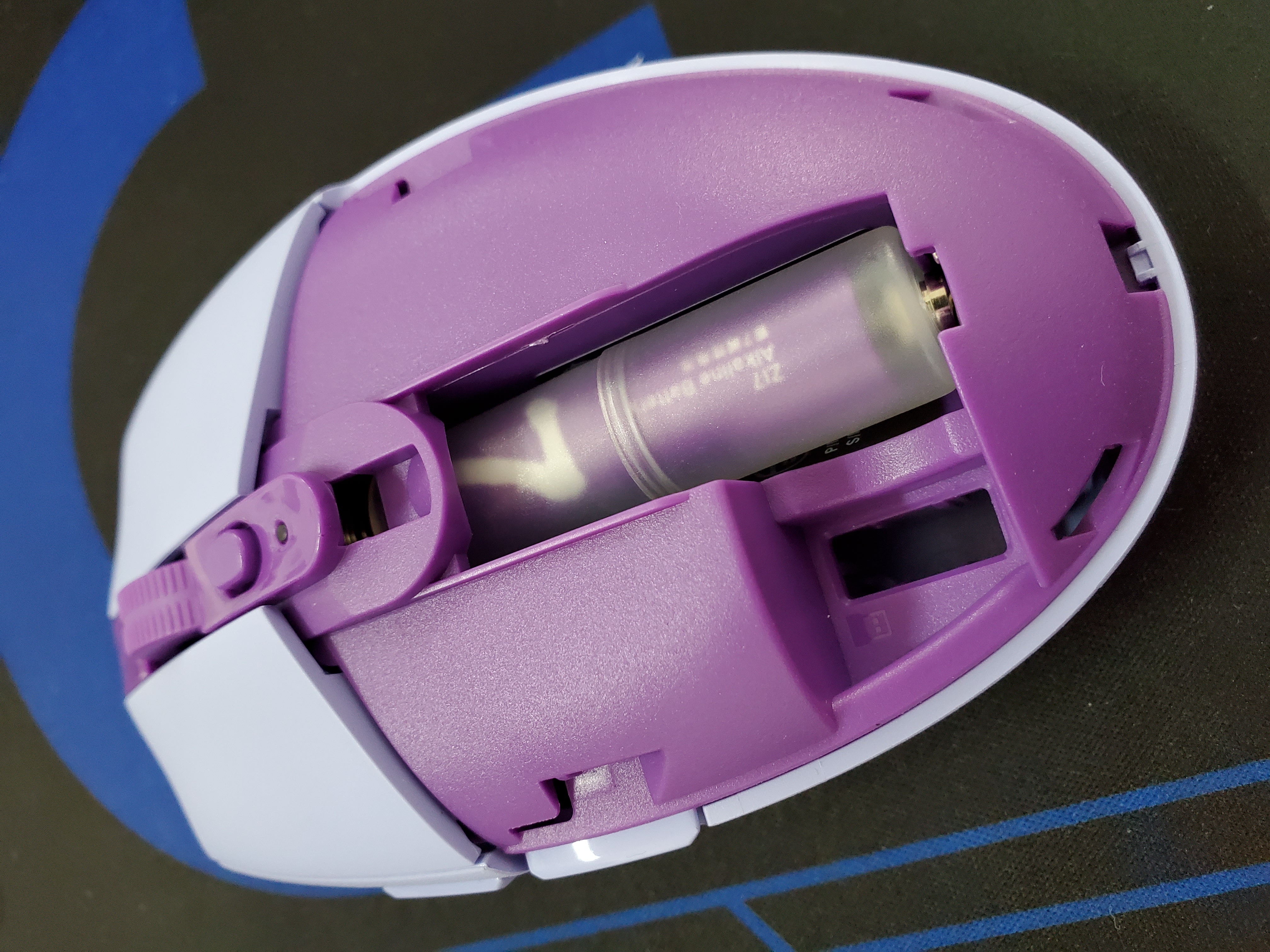 这骚气的紫色g304