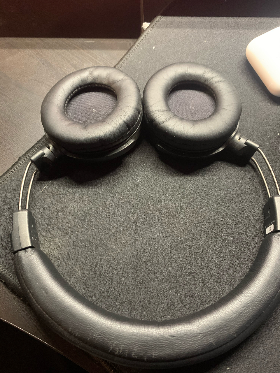 铁三角镜面耳机