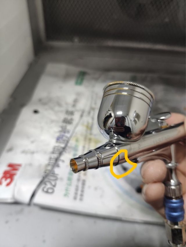 为什么喷笔喷出水