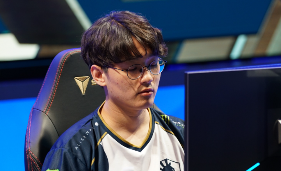 联盟赛事corejj称今年全球赛区水平下滑lpl队伍的实力比较接近