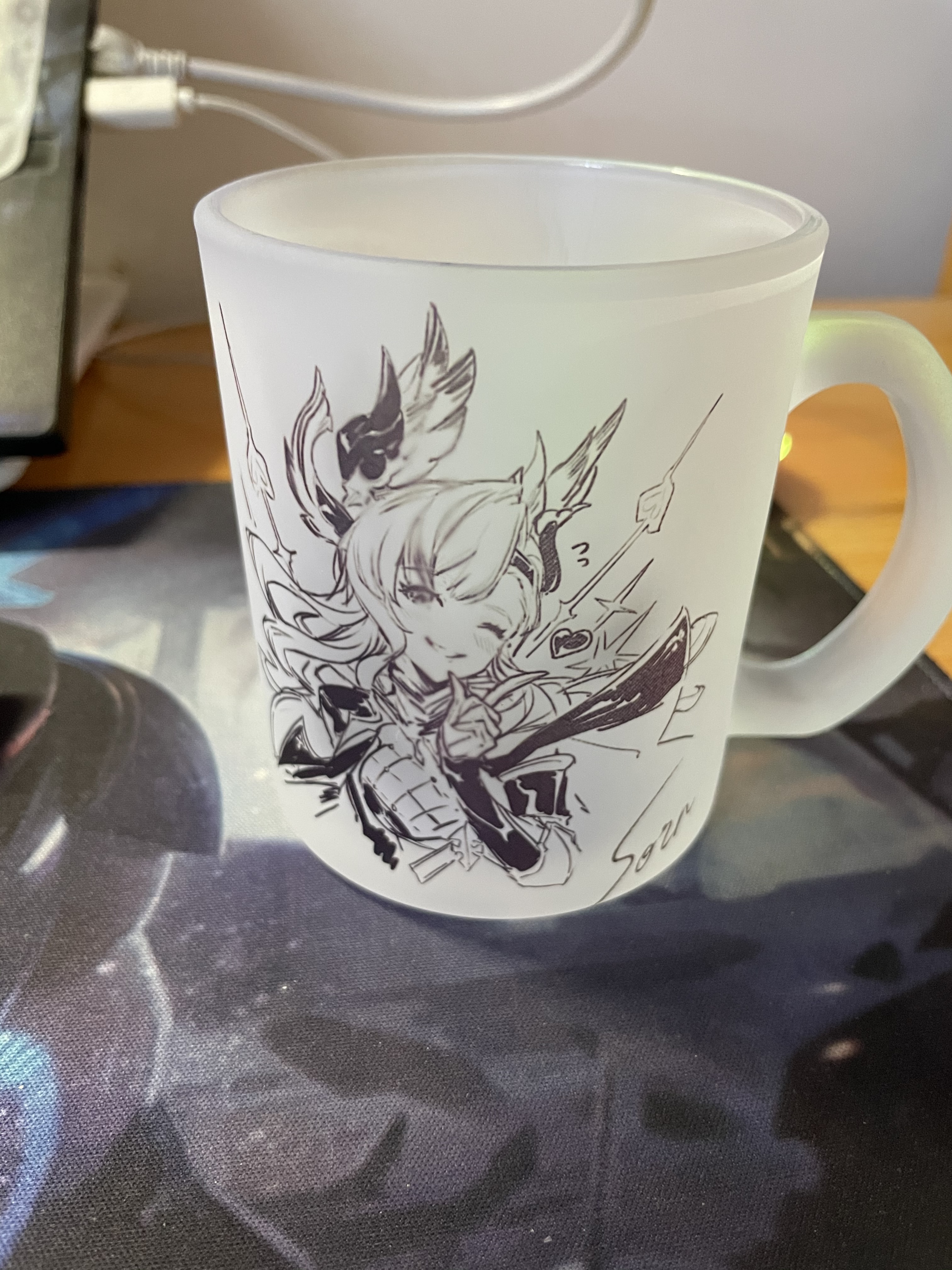 联动去年印鸽马克杯 给大家安利一下透明磨砂杯子