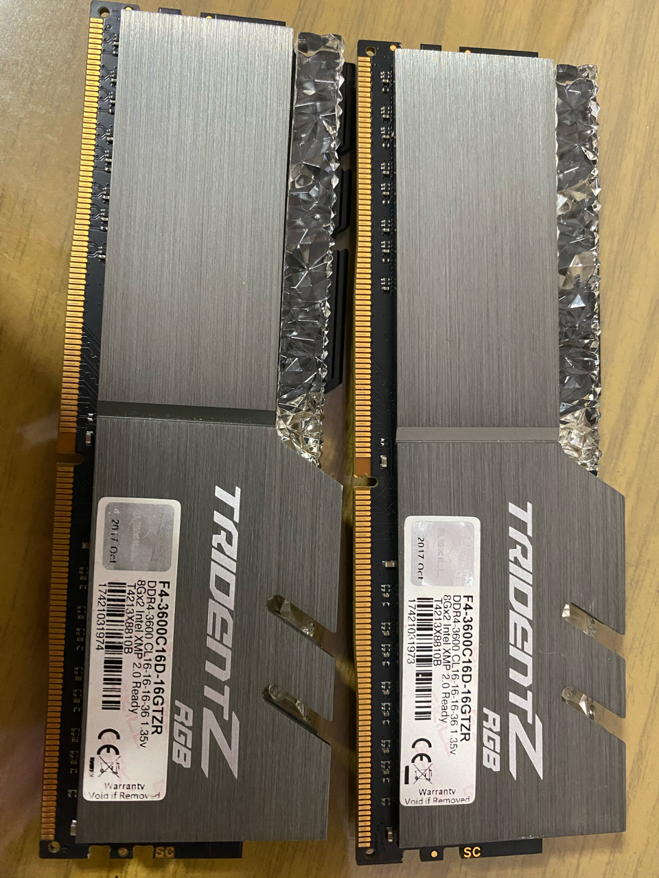 芝奇幻光戟c1636008g2bdie内存