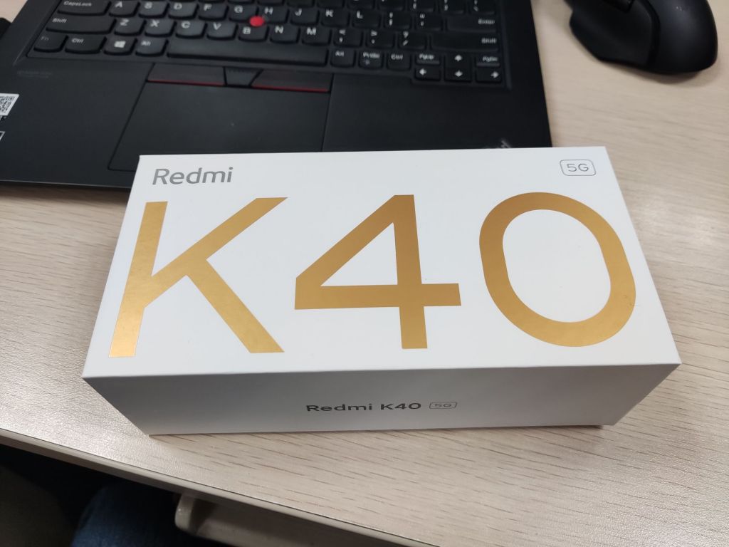 原价不包邮出一个昨天开箱的k40晴雪12256