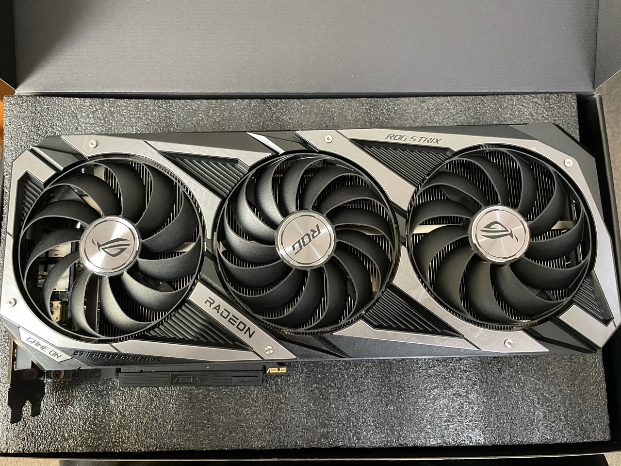 简单讲讲用眼睛打人的6700xt