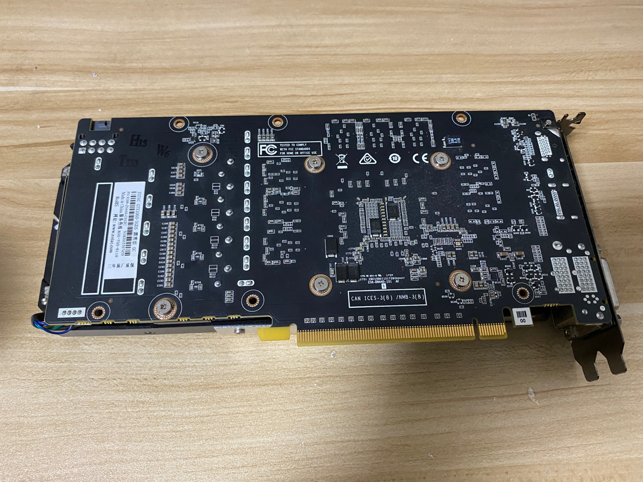 出一个索泰1060oc3g已上图