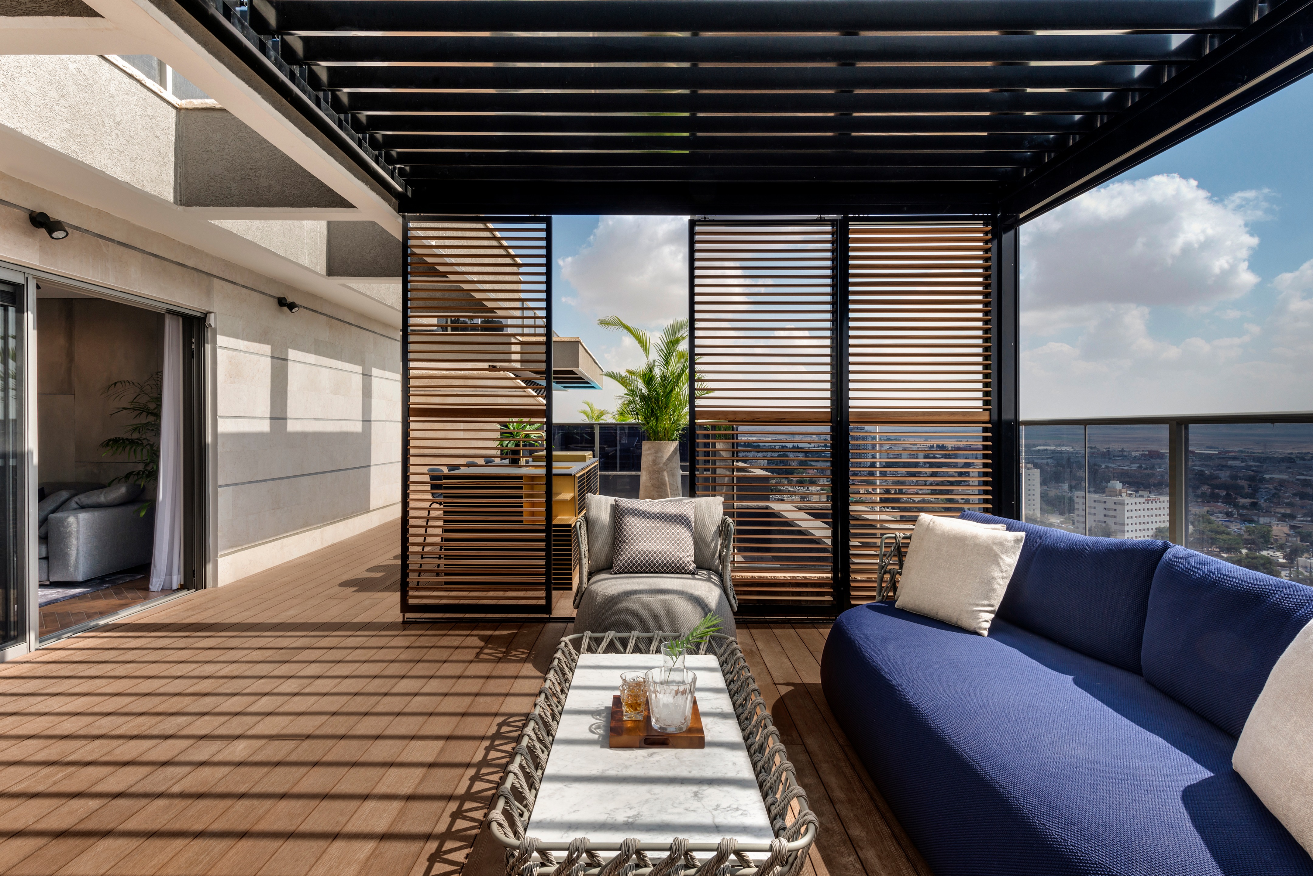 每日一案每天一个案例分享空中别墅顶层豪宅