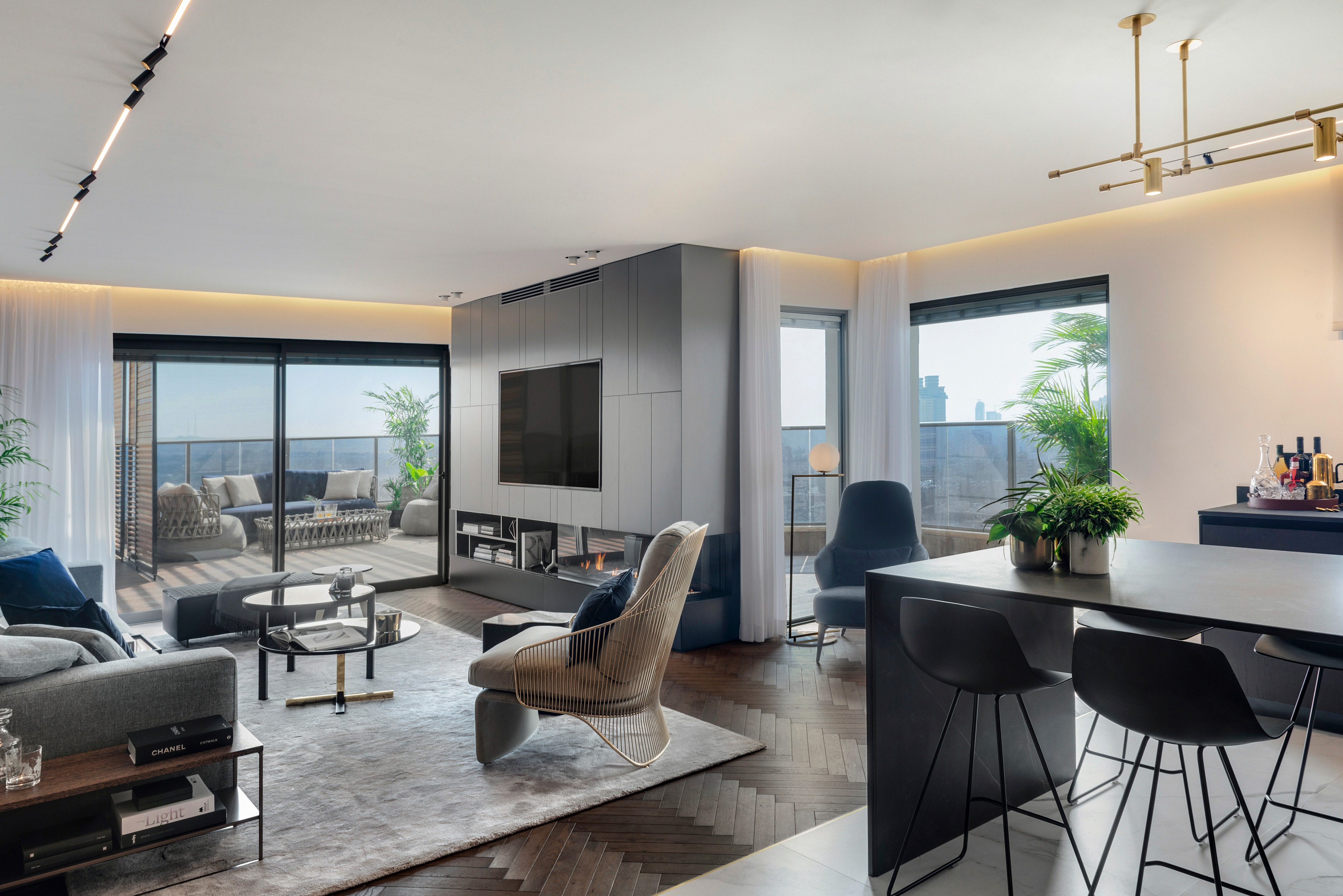 每日一案每天一个案例分享空中别墅顶层豪宅