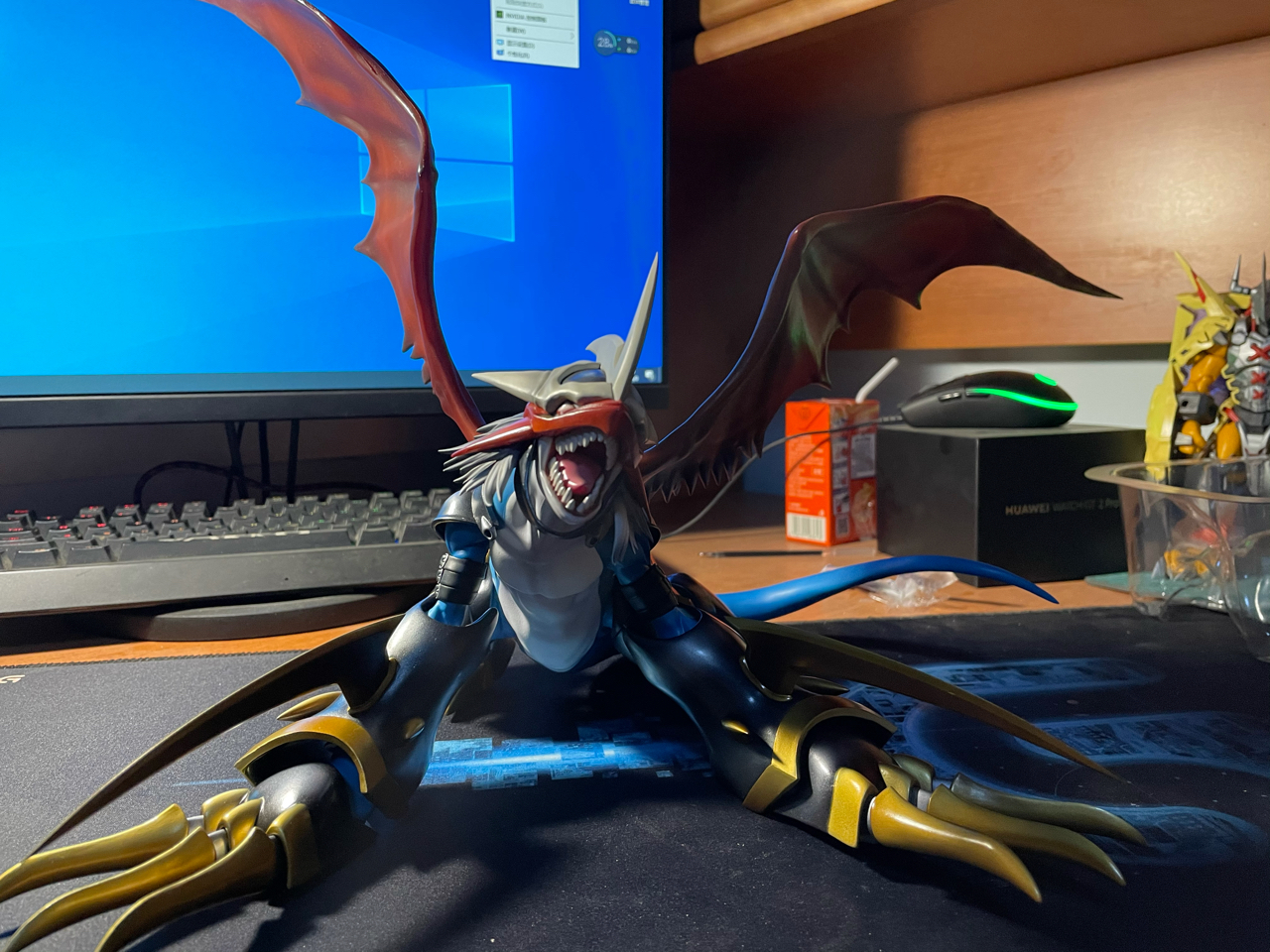 [手办]megahouse帝皇龙甲兽开箱