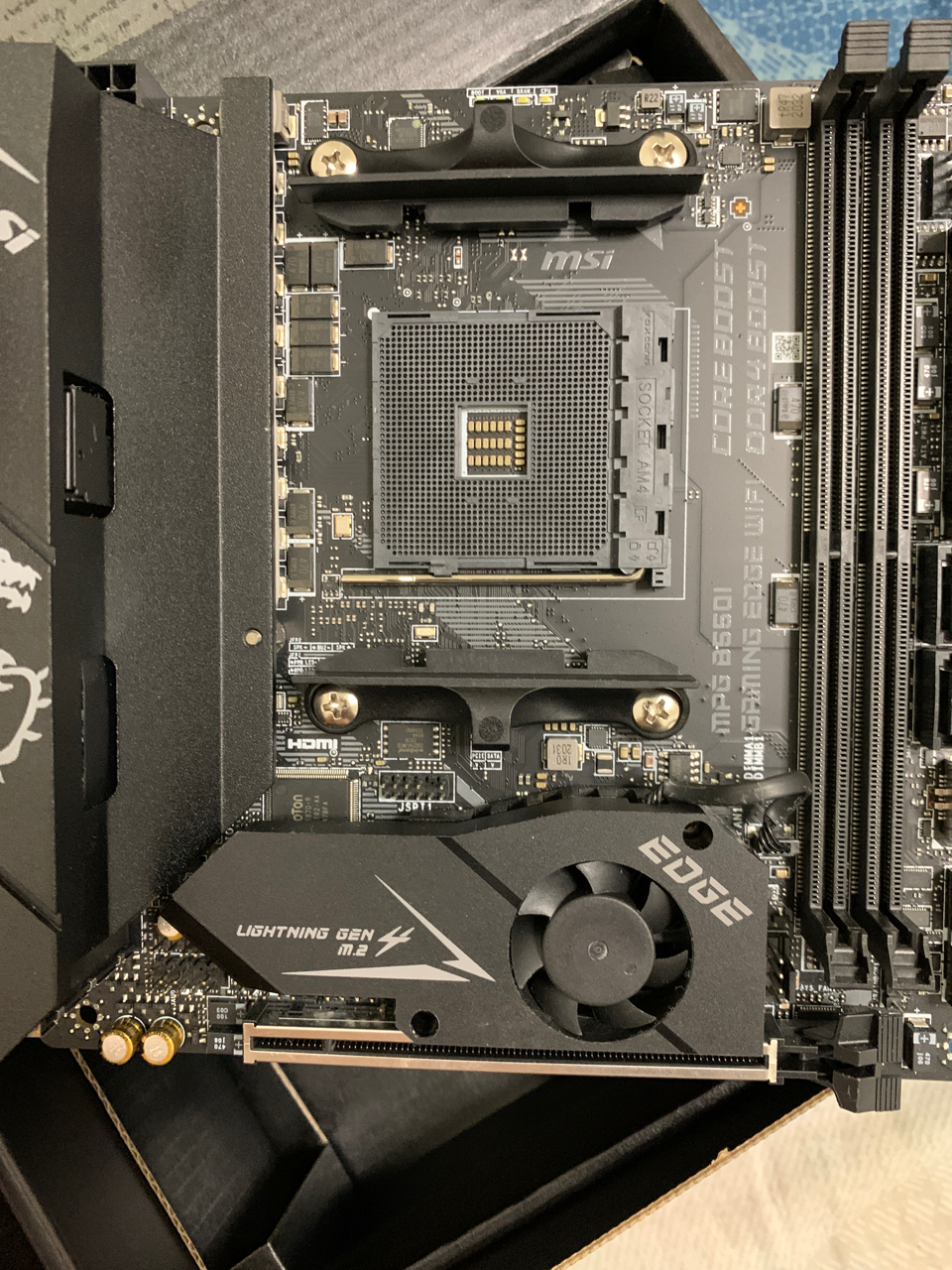 玩摸了三大厂的b550i理下坑