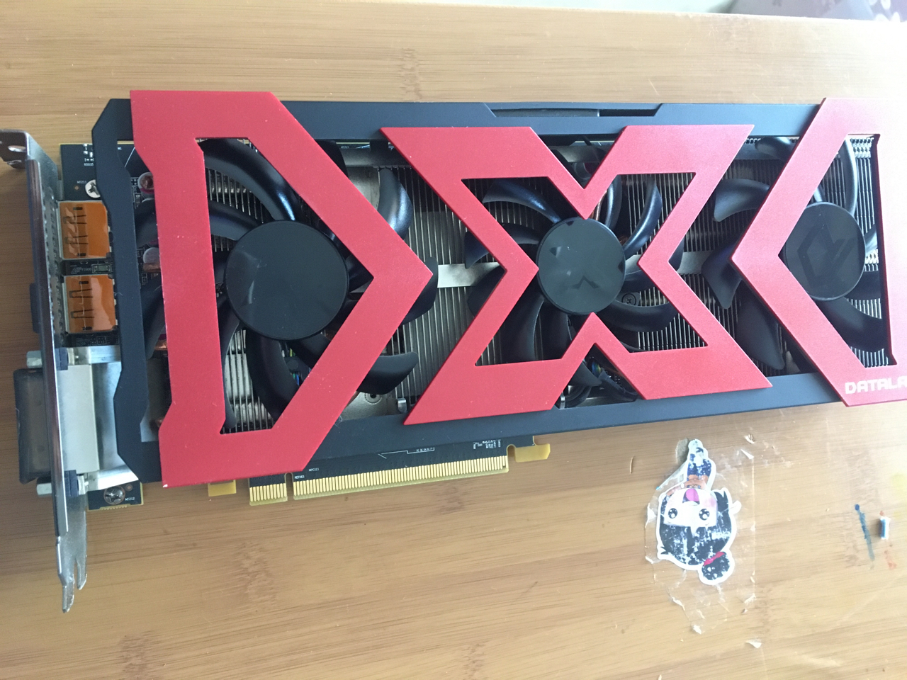 出显卡迪兰datalandrx4704gxserial12427000mhz4gb256bitgddr5dx12