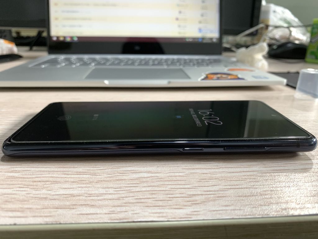 被鸽了重新上架出一台三星s20fe256g浮氧蓝