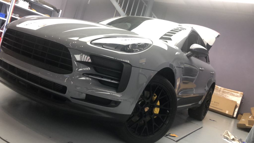 macan提车作业改纳多灰