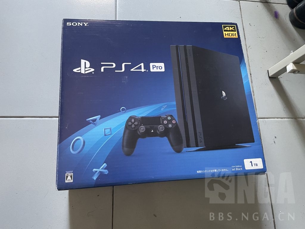 已出出一台日版ps4pro1t黑色1600