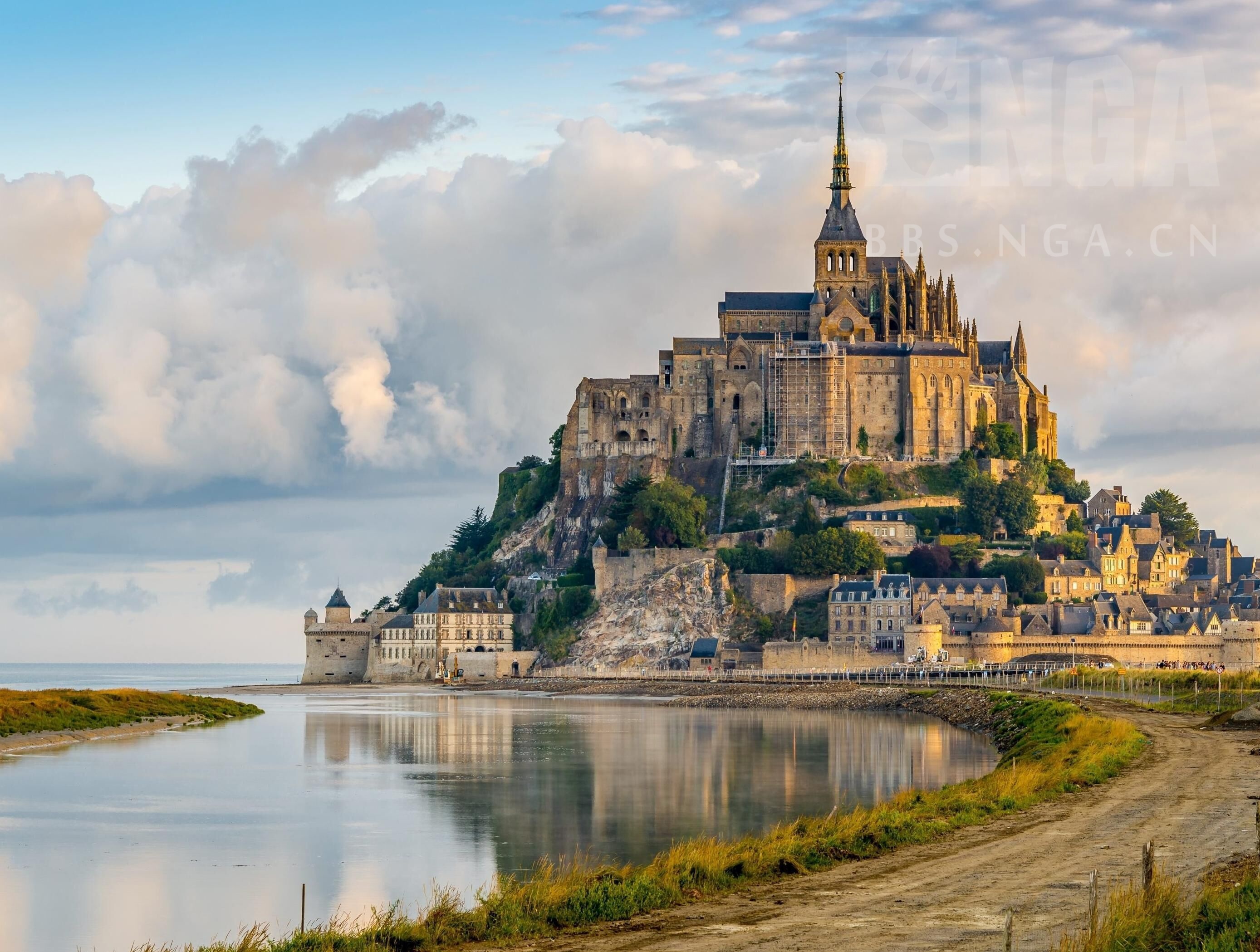 尘歌壶圣米歇尔山堡