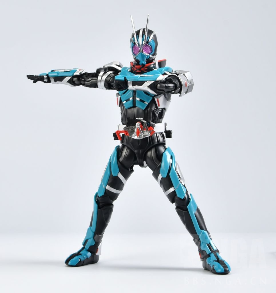 可动成品万代shf假面骑士一型落岩蝗虫形态