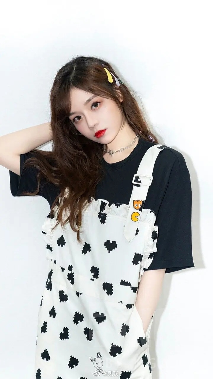 国内95后新声代女歌手单依纯和黄霄云谁能成为新一代歌后