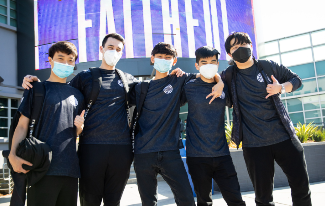 [战队相关] tsm夏季赛首周3-0领跑北美,spica称乌迪尔和兰博仍然op