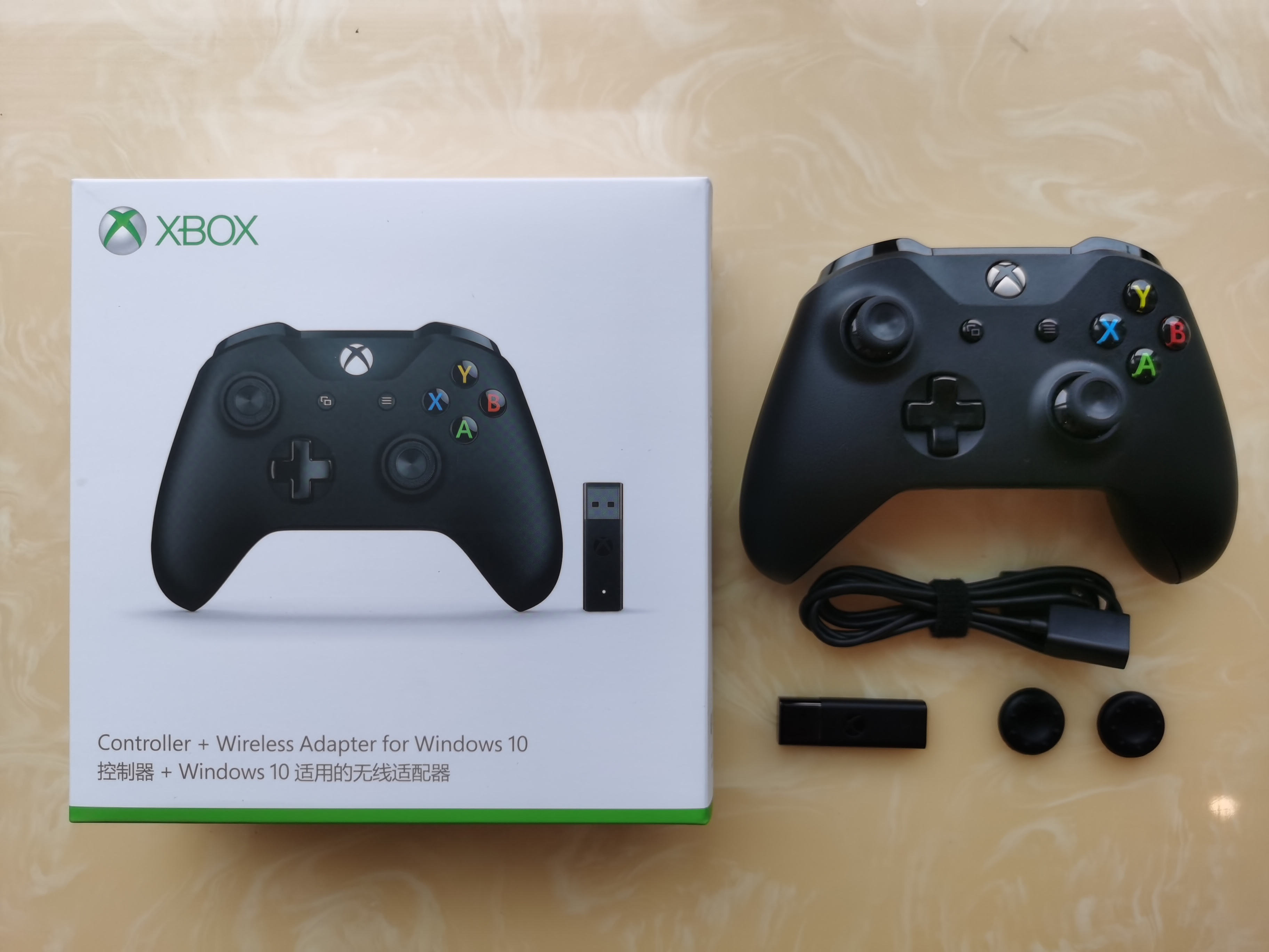 出个xboxones手柄带无线收发器